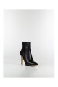 stiletto-boots