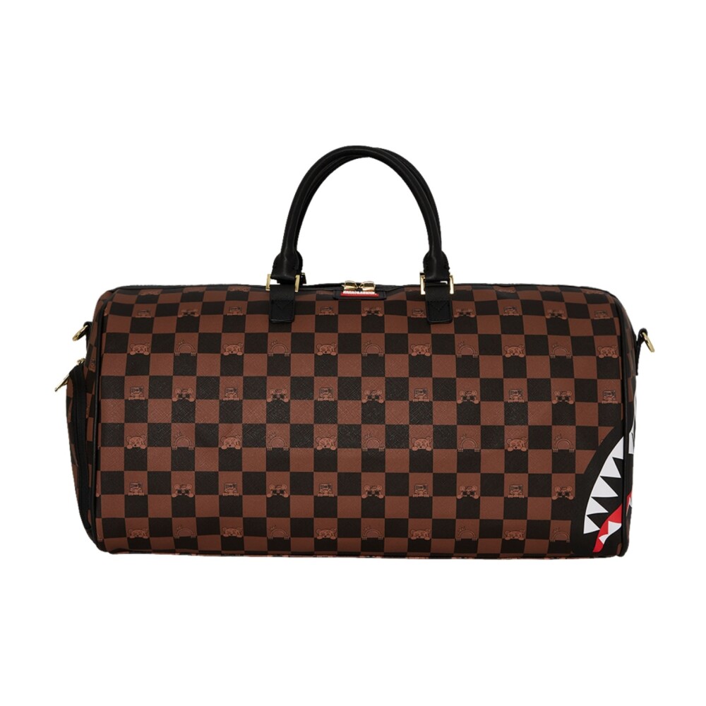 Shop fashion from SPRAYGROUND