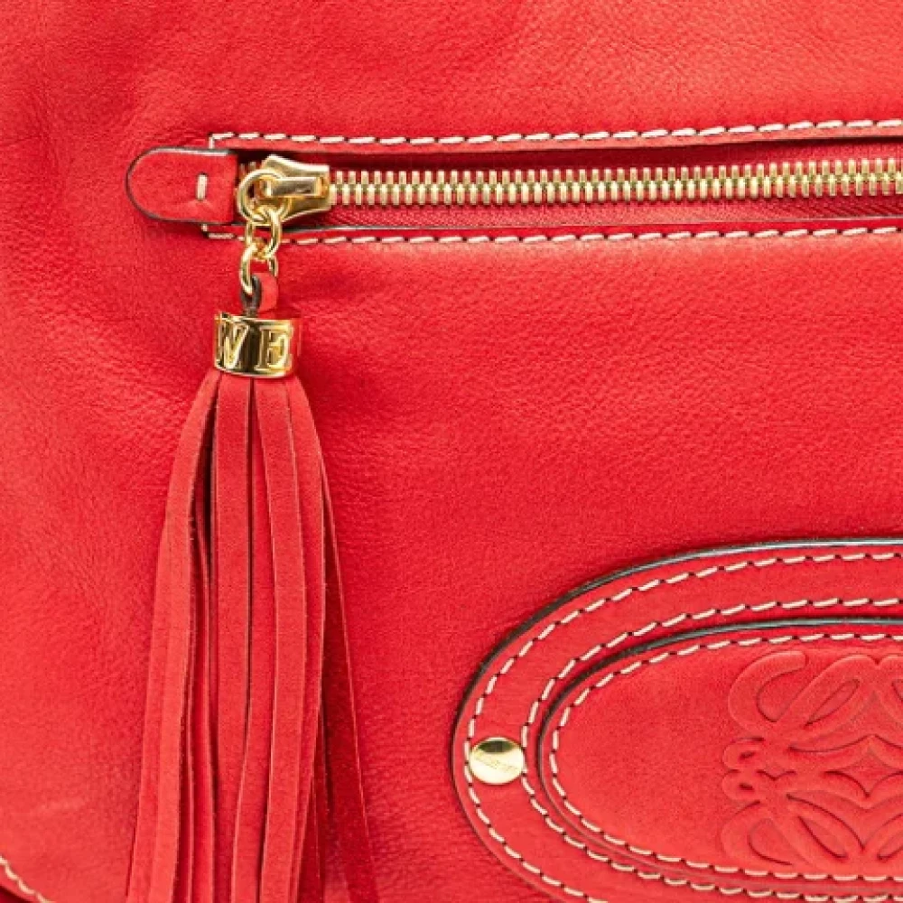 Loewe Pre-owned Leather shoulder-bags Red Dames