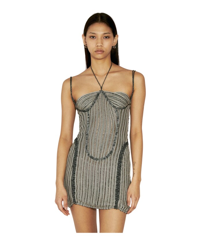 mini-robe-en-tricot-ouvert
