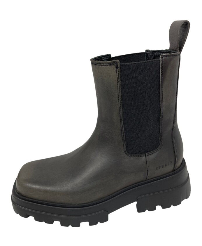 vintage-vitello-chelsea-boots-in-black-leather
