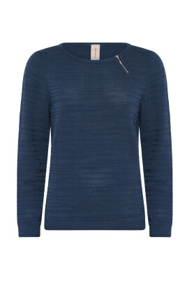 structured-pullover-jeans-blue