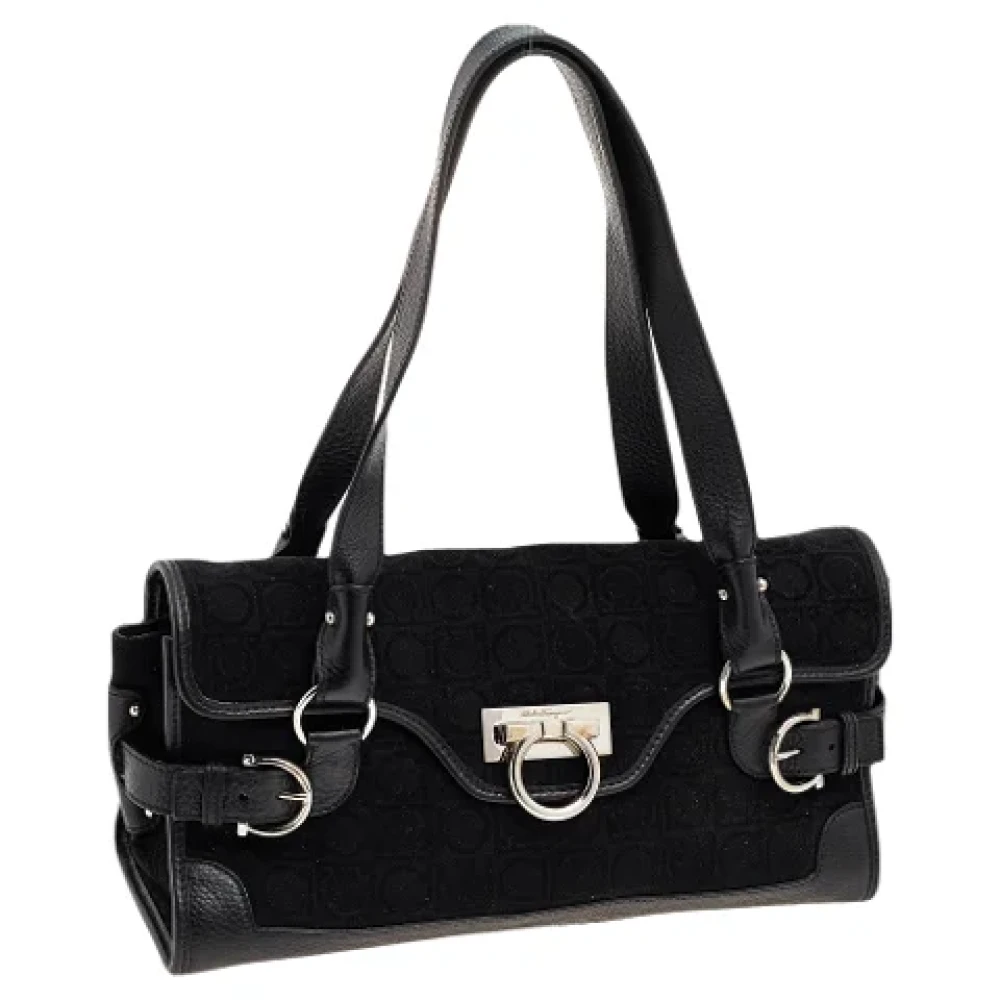 Salvatore Ferragamo Pre-owned Leather handbags Black Dames