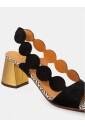 sandales-en-daim-noir-avec-bride-cheville