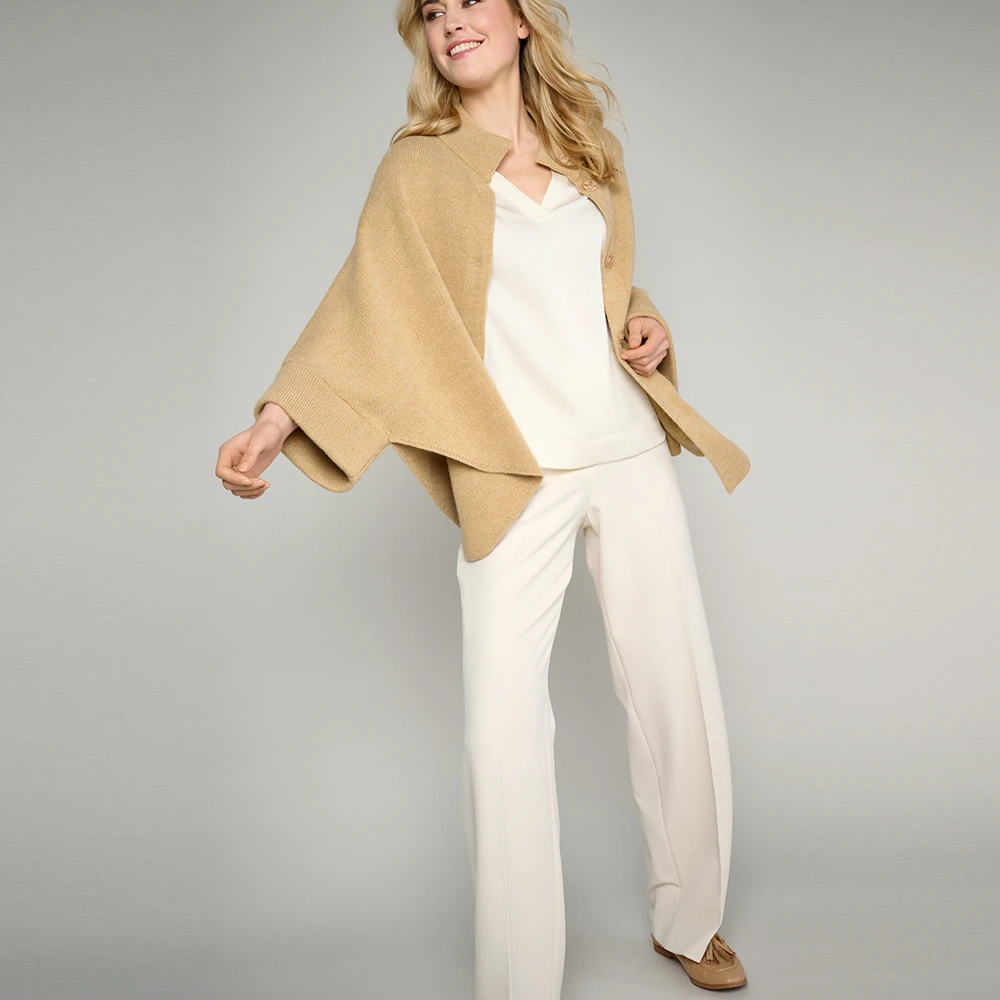 Marie Méro Kameel Cape met knopen Brown Dames