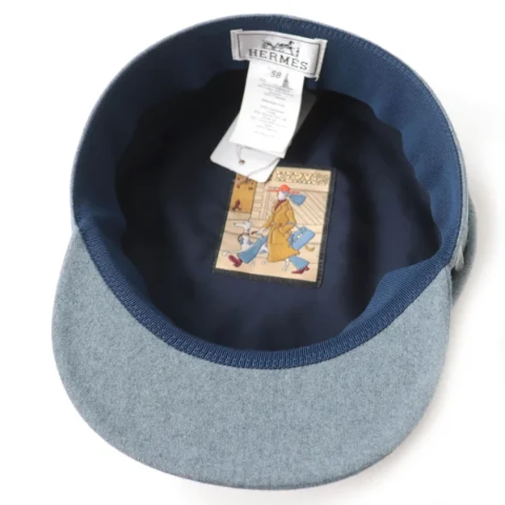 Hermès Vintage Pre-owned Fabric hats Gray Dames