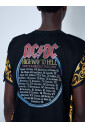 t-shirt-graphique-de-groupe-de-rock