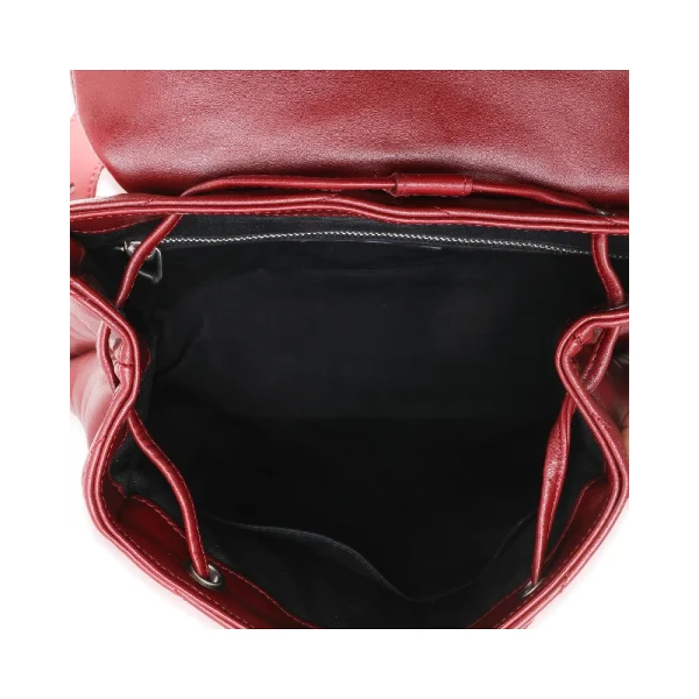Yves Saint Laurent Vintage Pre-owned Leather backpacks Red Dames