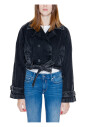 blazer-en-coton-noir-avec-fermeture-a-bouton