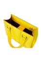 gele-leren-handtas-met-magnetische-sluiting