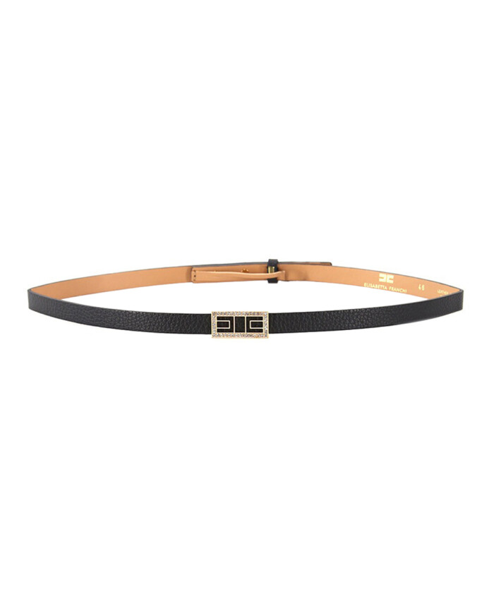 ceinture-noire-elegante-distinctive