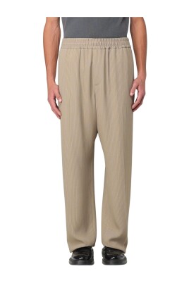 pantalon-plisse-coupe-decontractee