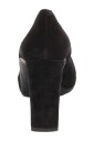 chaussure-decollete-en-daim-noir
