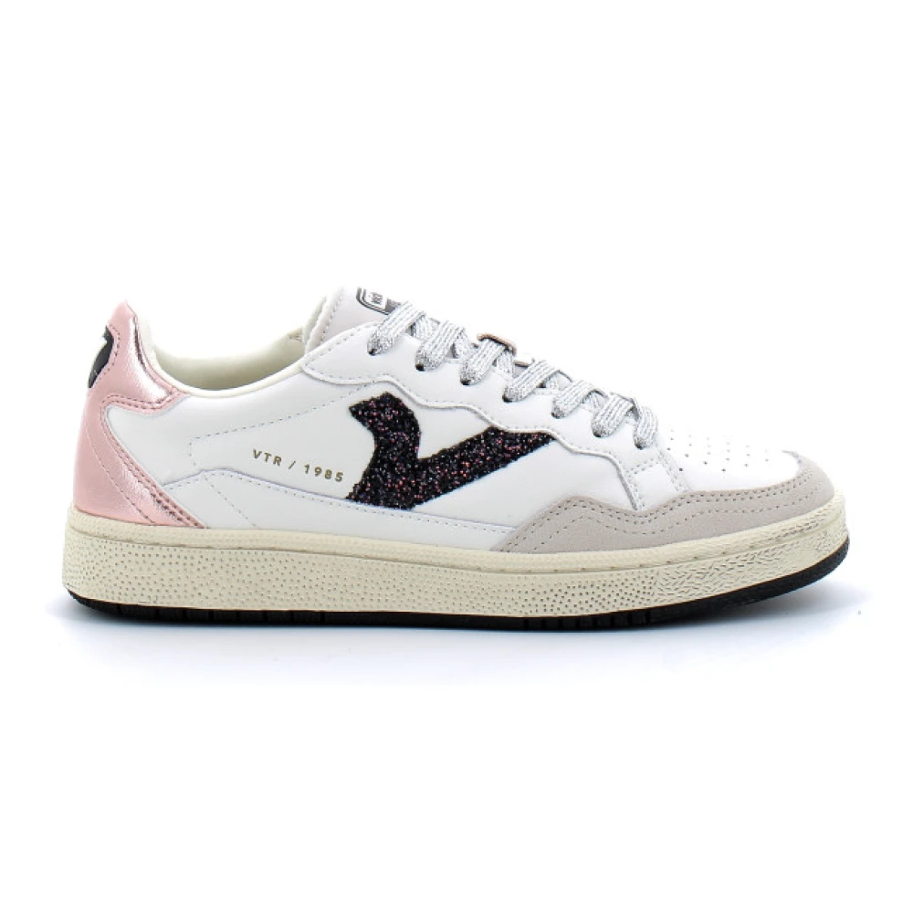 Shoes > Sneakers - - Victoria - Modalova