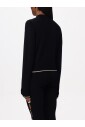 pull-en-tricot-noir-avec-logo
