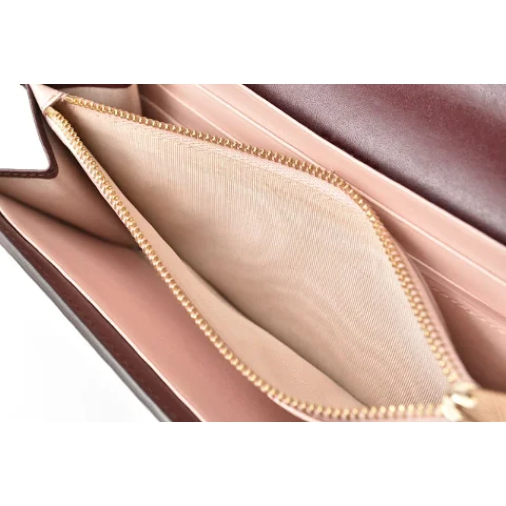 Salvatore Ferragamo Pre-owned Leather wallets Red Dames