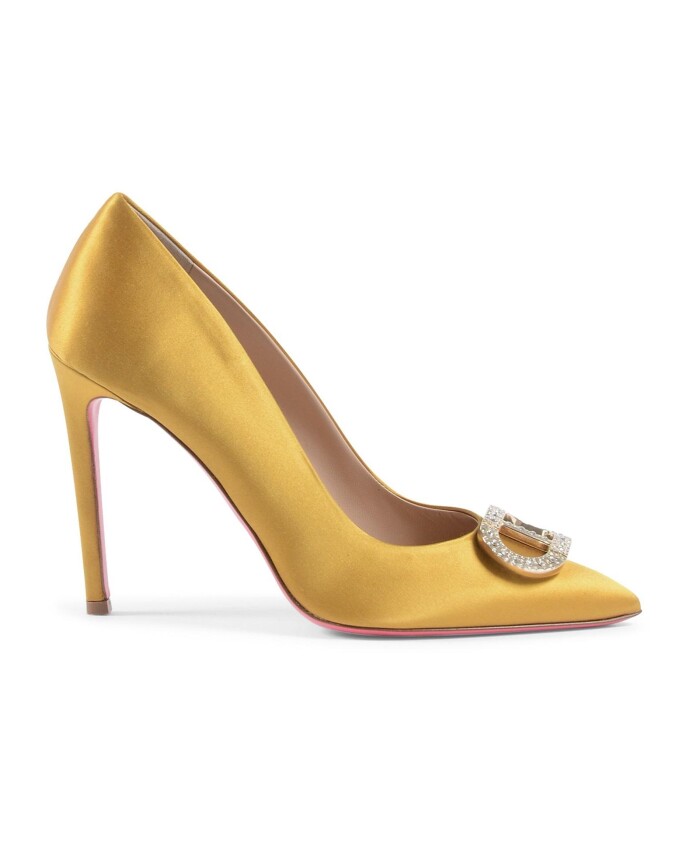 escarpins-en-satin-jaune-avec-logo-en-cristal