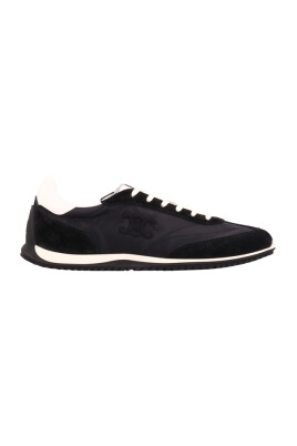 triomph-low-lace-up-sneaker
