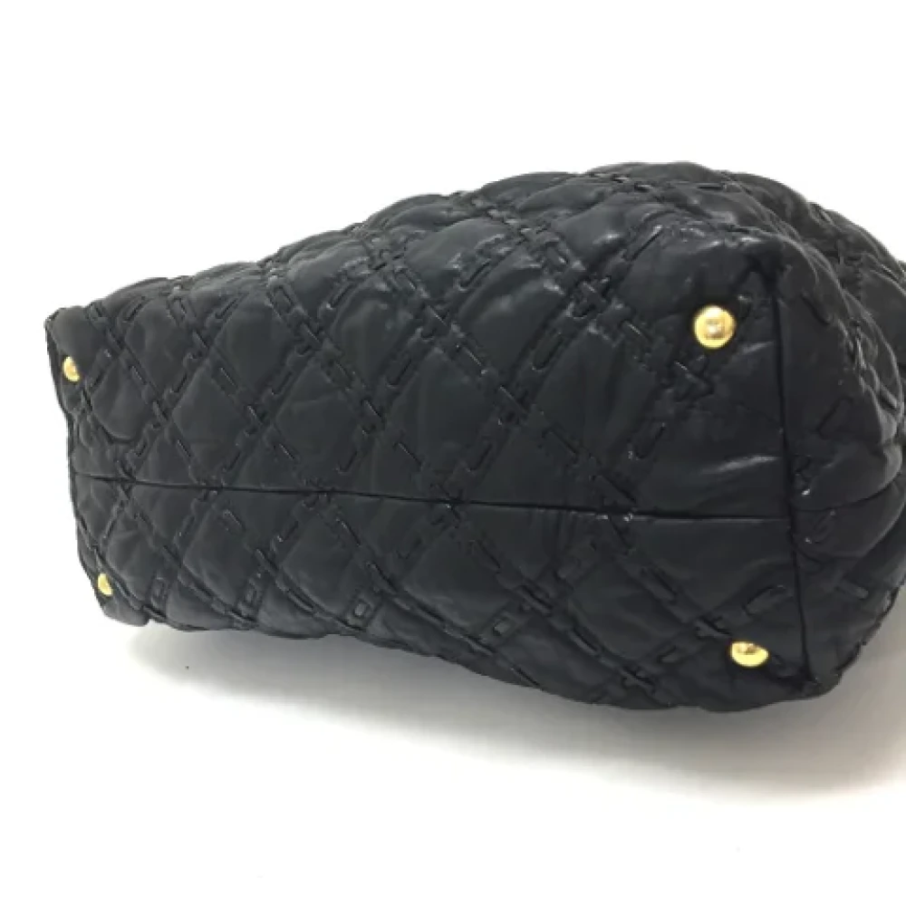 Miu Pre-owned Fabric handbags Black Dames