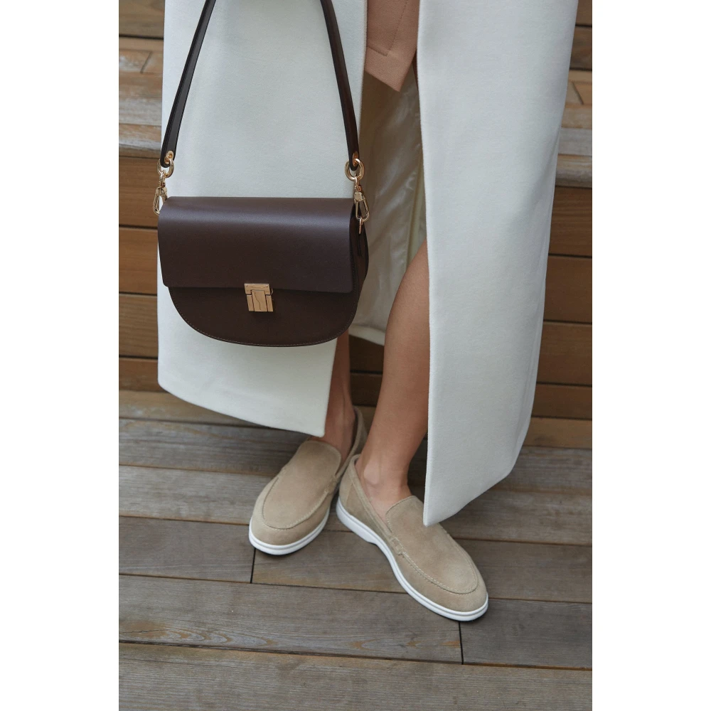 Estro Dames Donkerbruine Leren Schoudertas Er00115764 Brown Dames