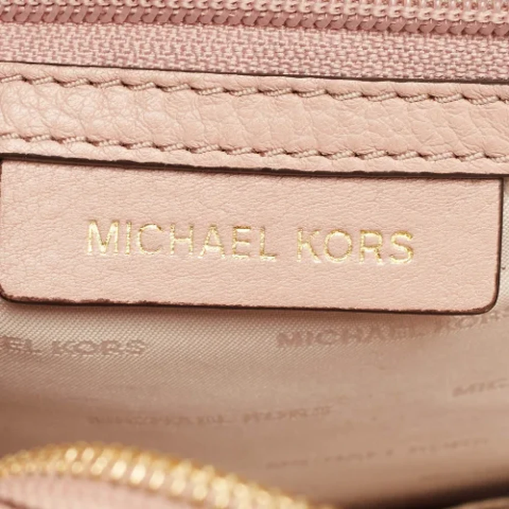 Michael Kors Pre-owned Leather backpacks Beige Dames