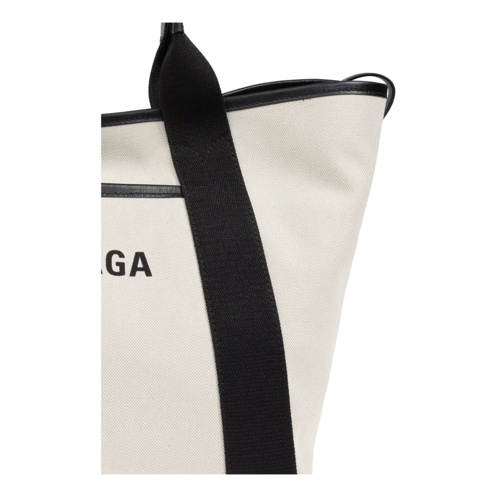 Balenciaga Tas 'Biarritz Medium' type 'shopper' Beige Dames