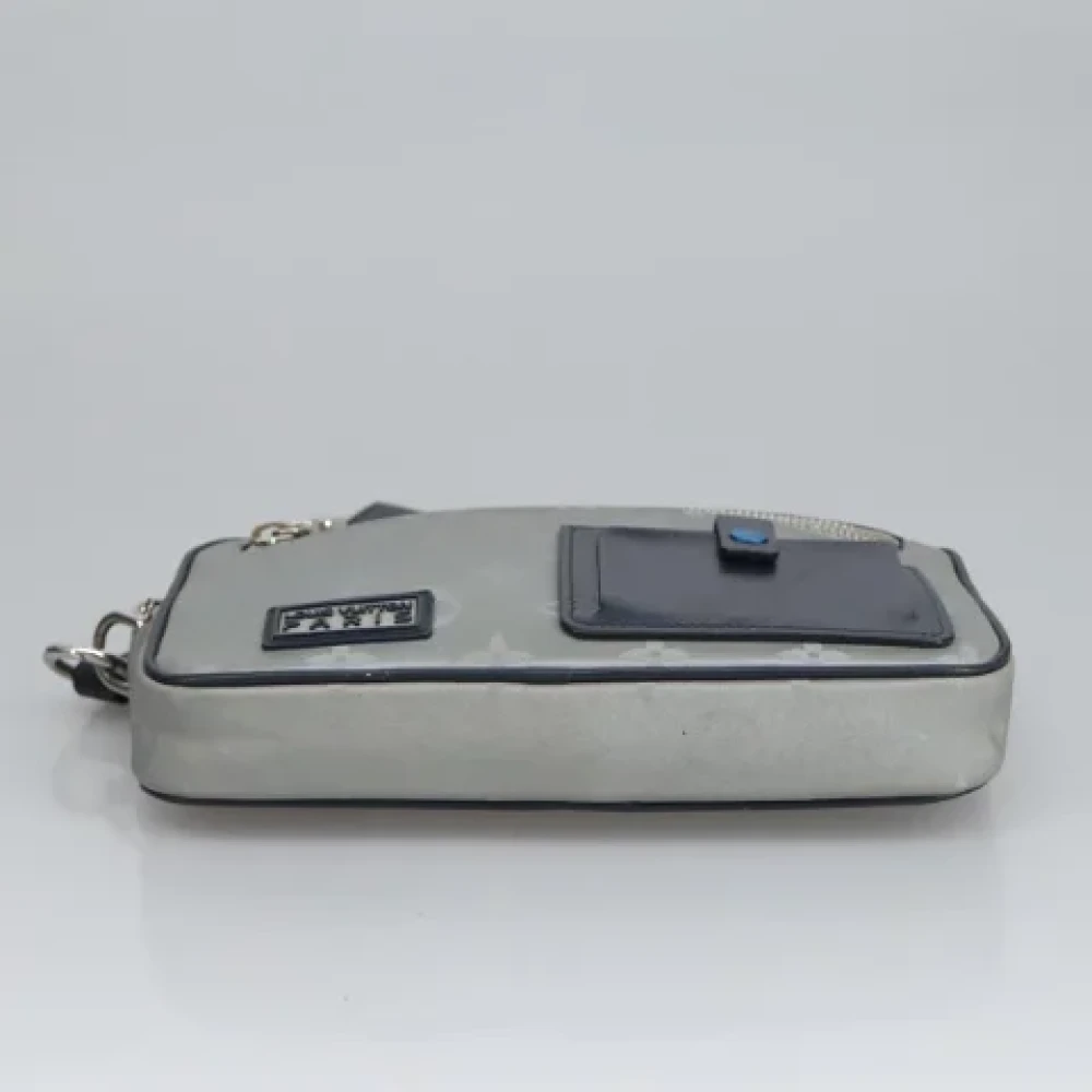 Louis Vuitton Vintage Pre-owned Canvas pouches Gray Dames