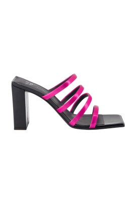pink-leather-mules-with-square-toe