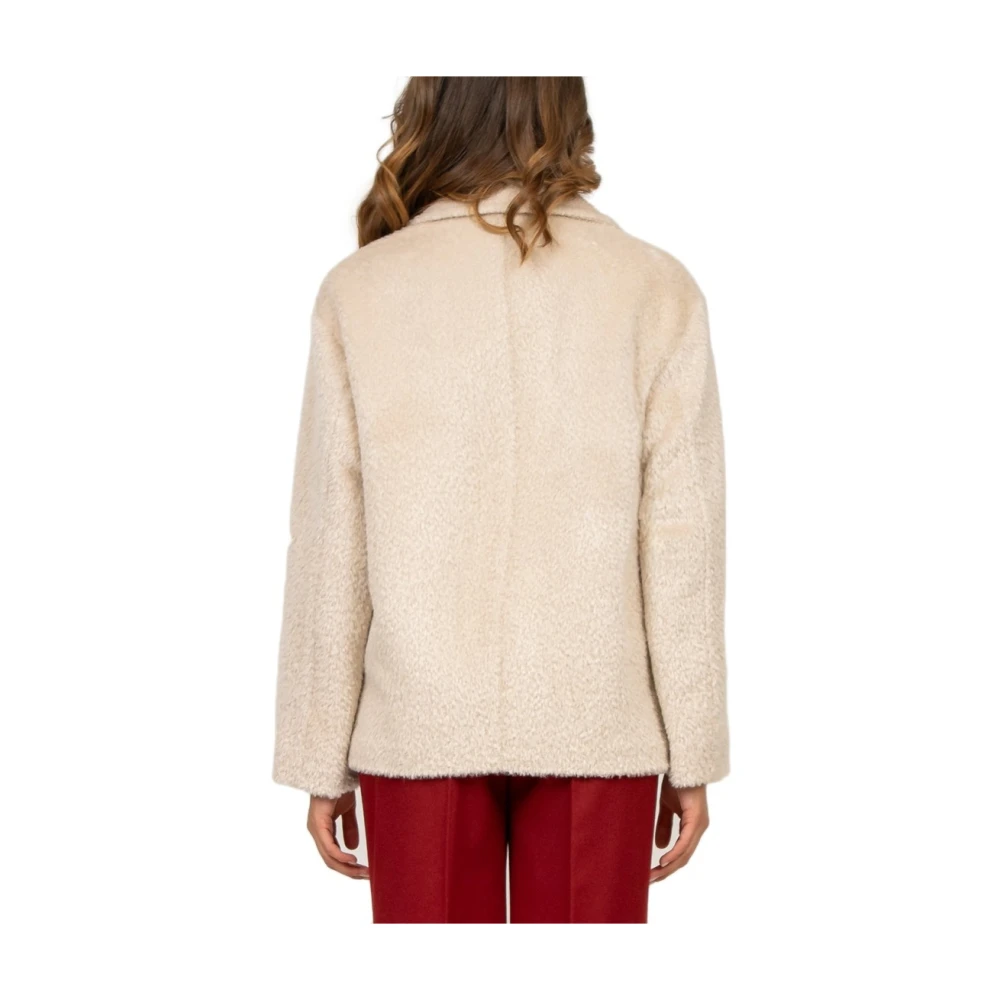 Max Mara Studio Alpaca Dubbelbreasted Jas in Albino White Dames