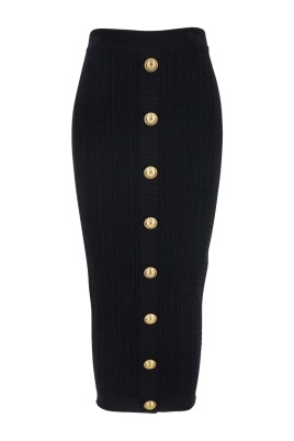 jupe-midi-noire-cotelee-avec-boutons