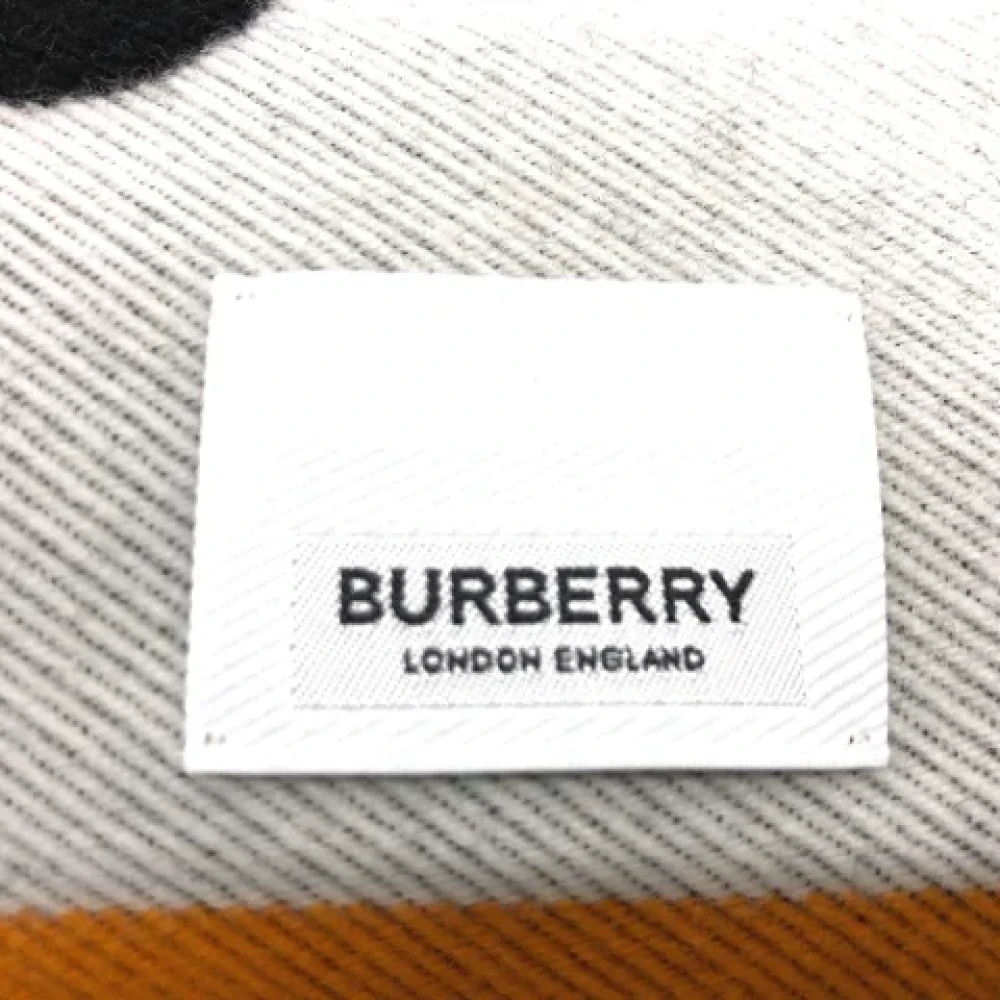 Burberry Vintage Pre-owned Wool scarves Black Dames