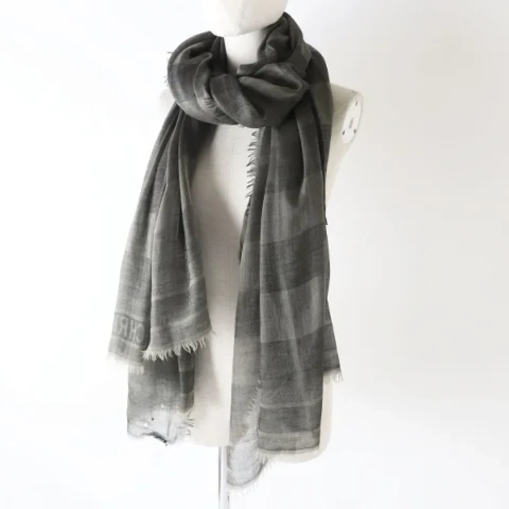 Dior Vintage Pre-owned Cashmere scarves Gray Dames