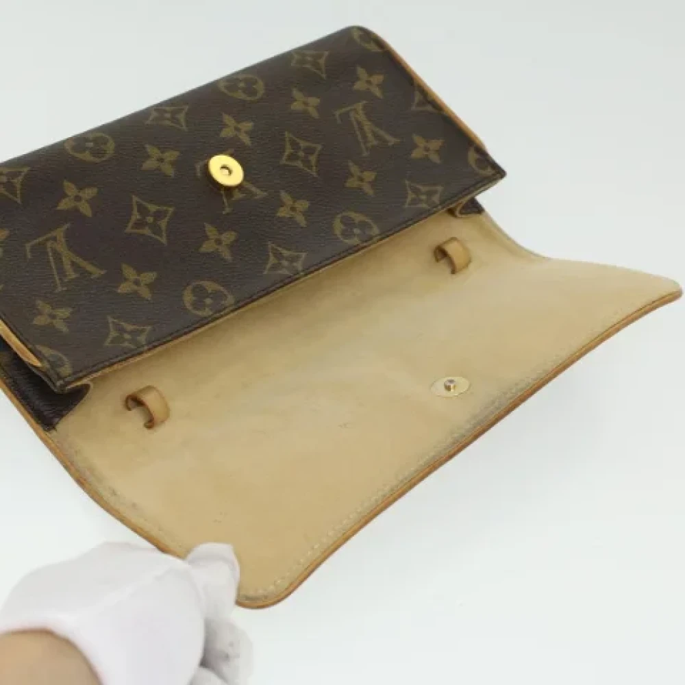 Louis Vuitton Vintage Pre-owned Canvas clutches Brown Dames