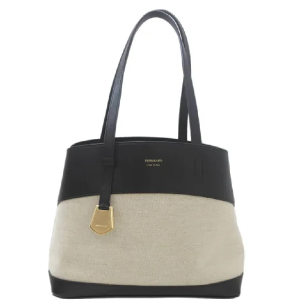 Salvatore Ferragamo Pre-owned Fabric totes Beige Dames