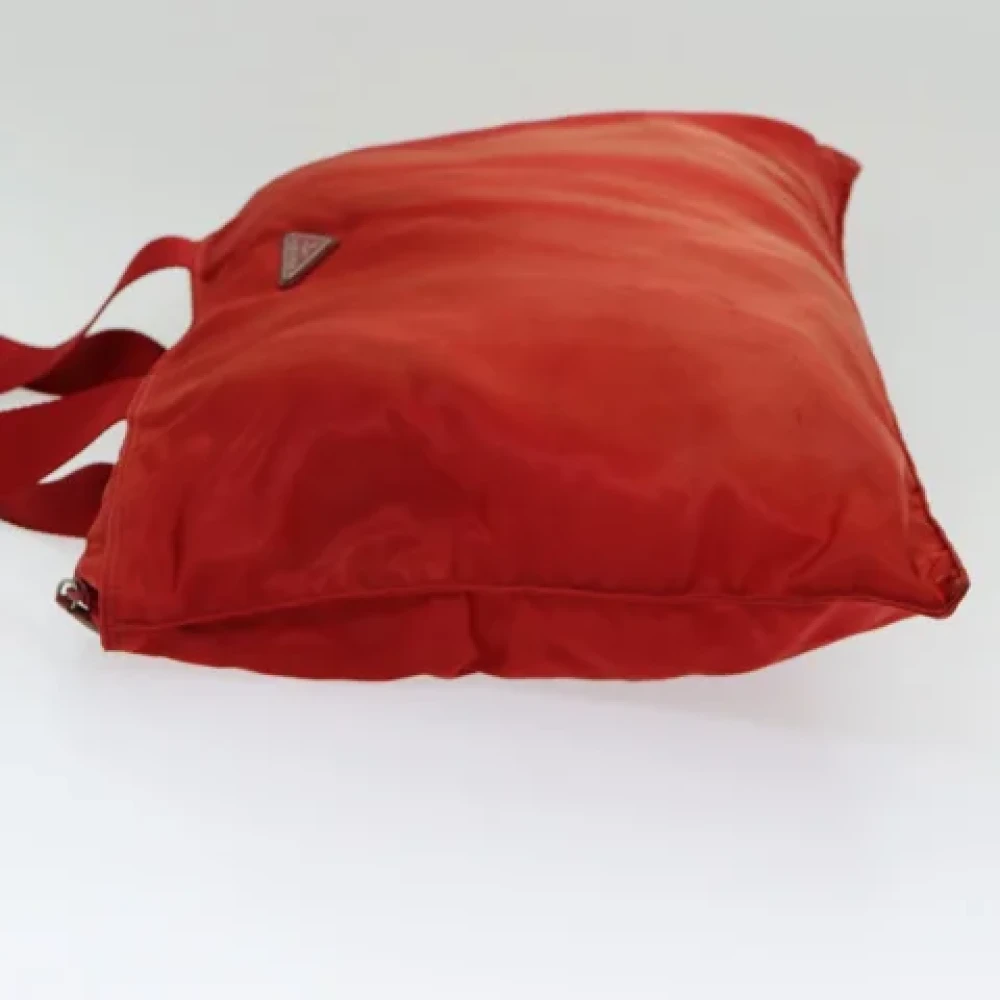 Prada Vintage Pre-owned Nylon totes Red Dames