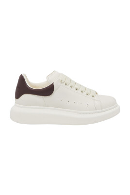 white-leather-fashion-sneakers
