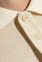 robe-fabriquee-a-partir-de-materiaux-combines