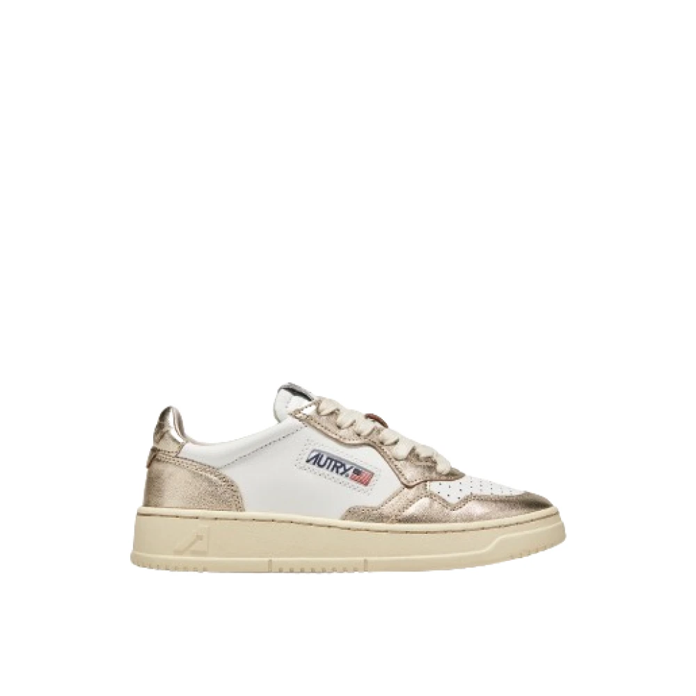 Shoes > Sneakers - - Autry - Modalova