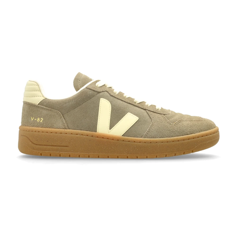 Veja Men's Beige Sneakers, 9 Uk, V-82 Ii Sneaker