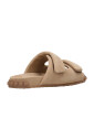 sandales-en-daim-a-bout-ouvert