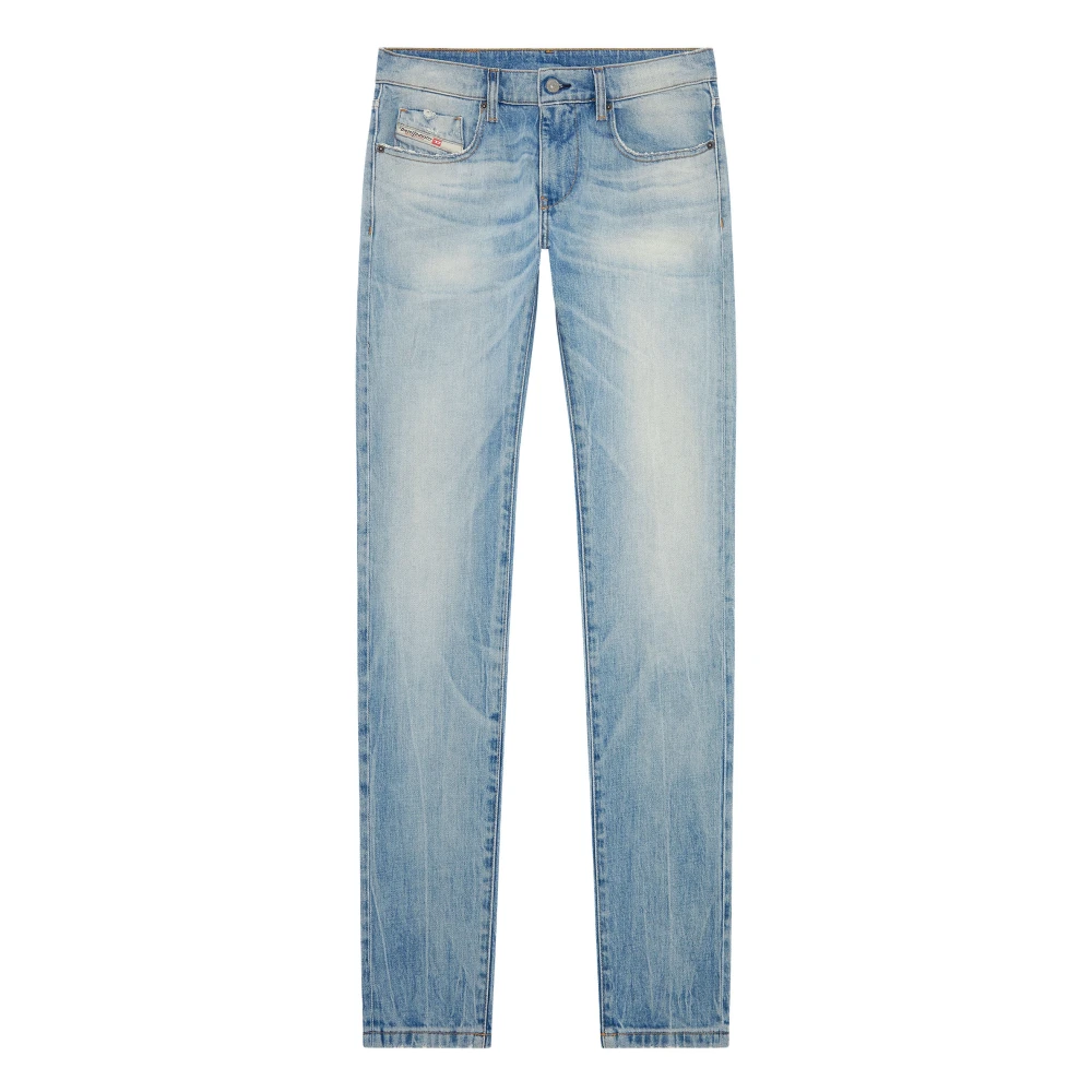 Diesel Slim Fit Jeans med Ren Konstruktion och Väsentliga Detaljer Blue, Herr