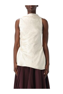 pearl-top-with-timeless-elegance
