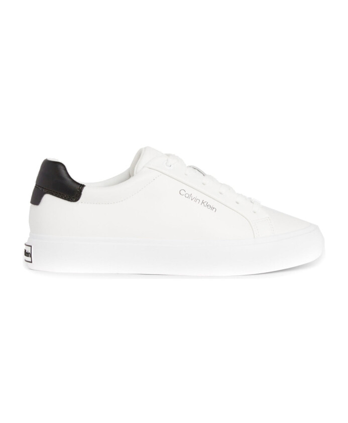 baskets-a-lacets