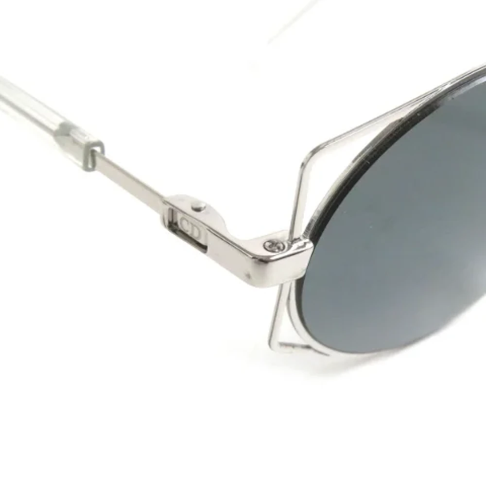 Dior Vintage Pre-owned Metal sunglasses Gray Dames