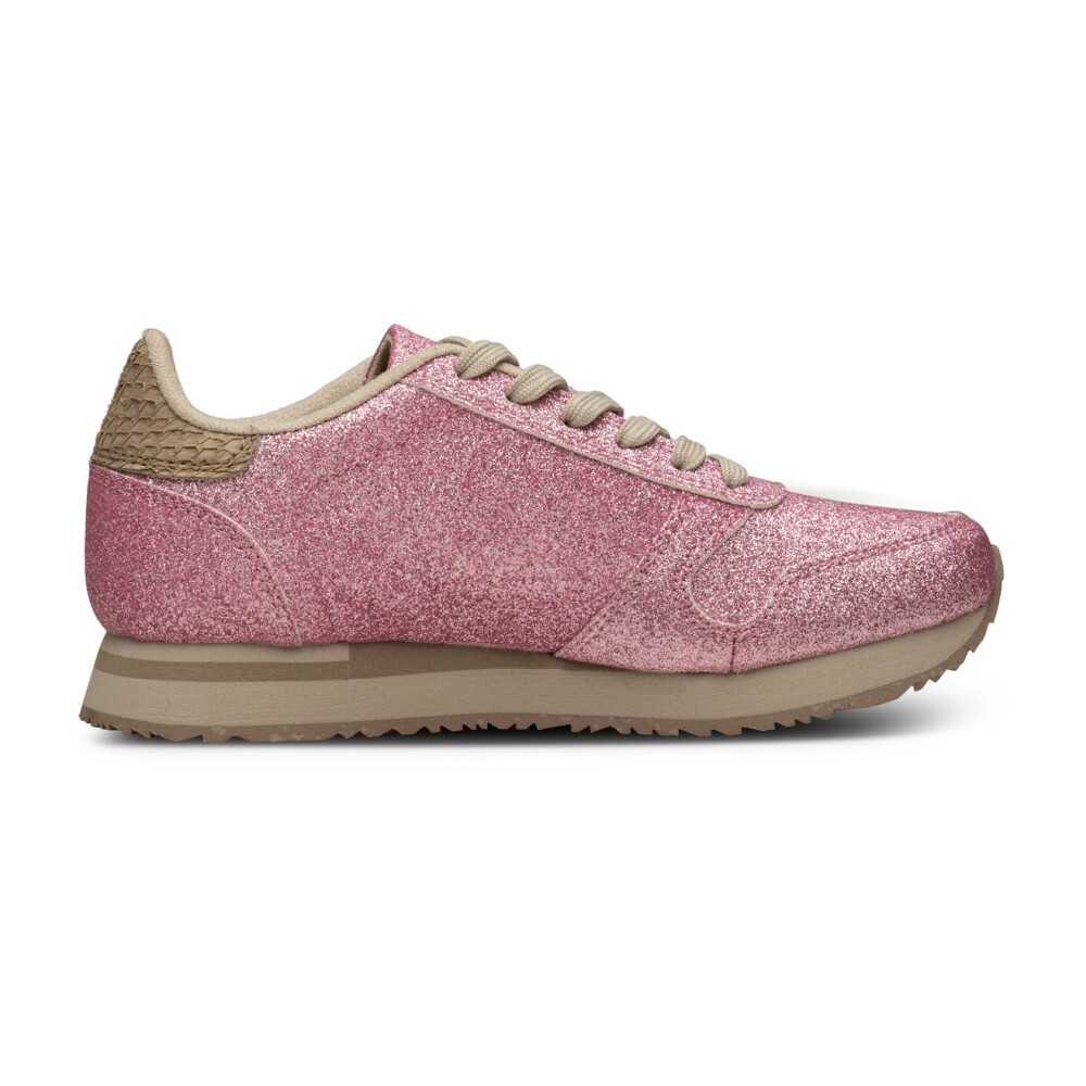 Light cheap pink sneakers