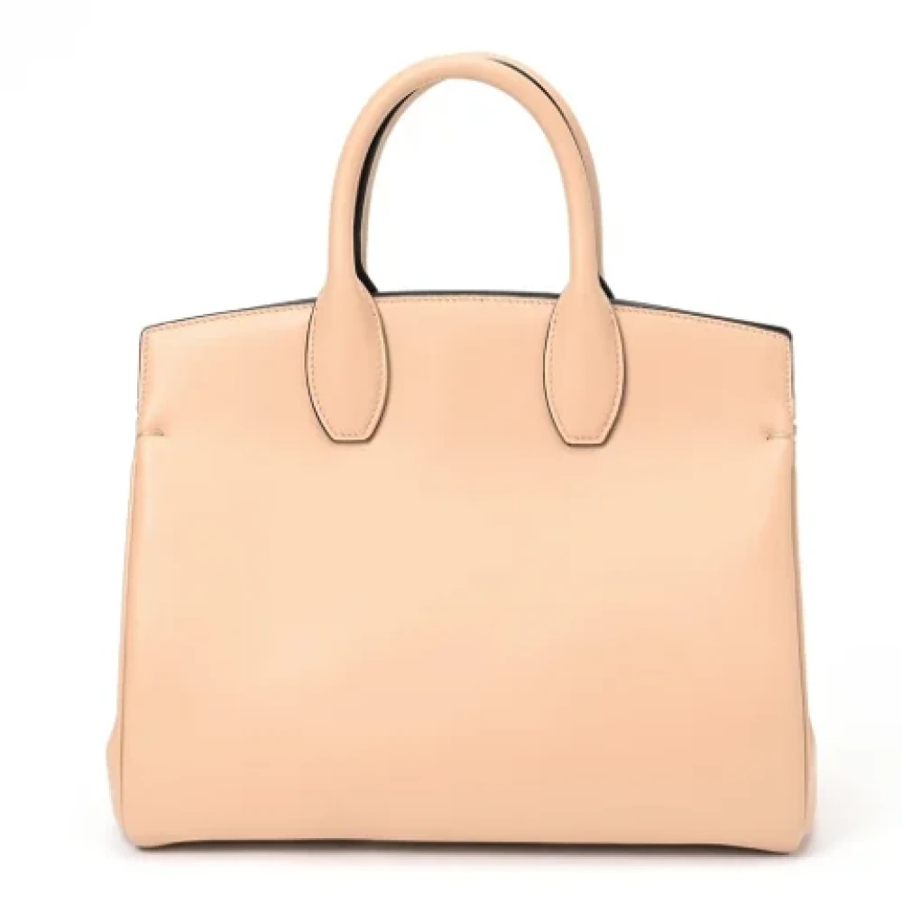 Salvatore Ferragamo Pre-owned Leather handbags Beige Dames