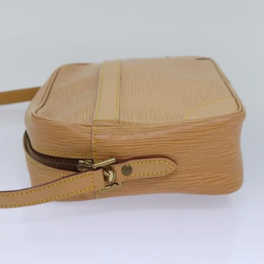 Louis Vuitton Vintage Pre-owned Leather shoulder-bags Beige Dames