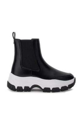 chelsea-boots
