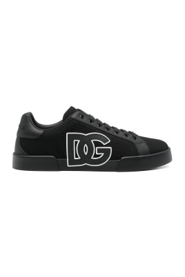 black-lace-up-sneaker-panelled-design