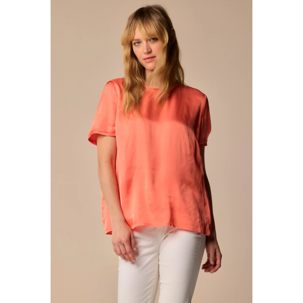 Kocca Stijlvolle Blouses voor Vrouwen Red Dames